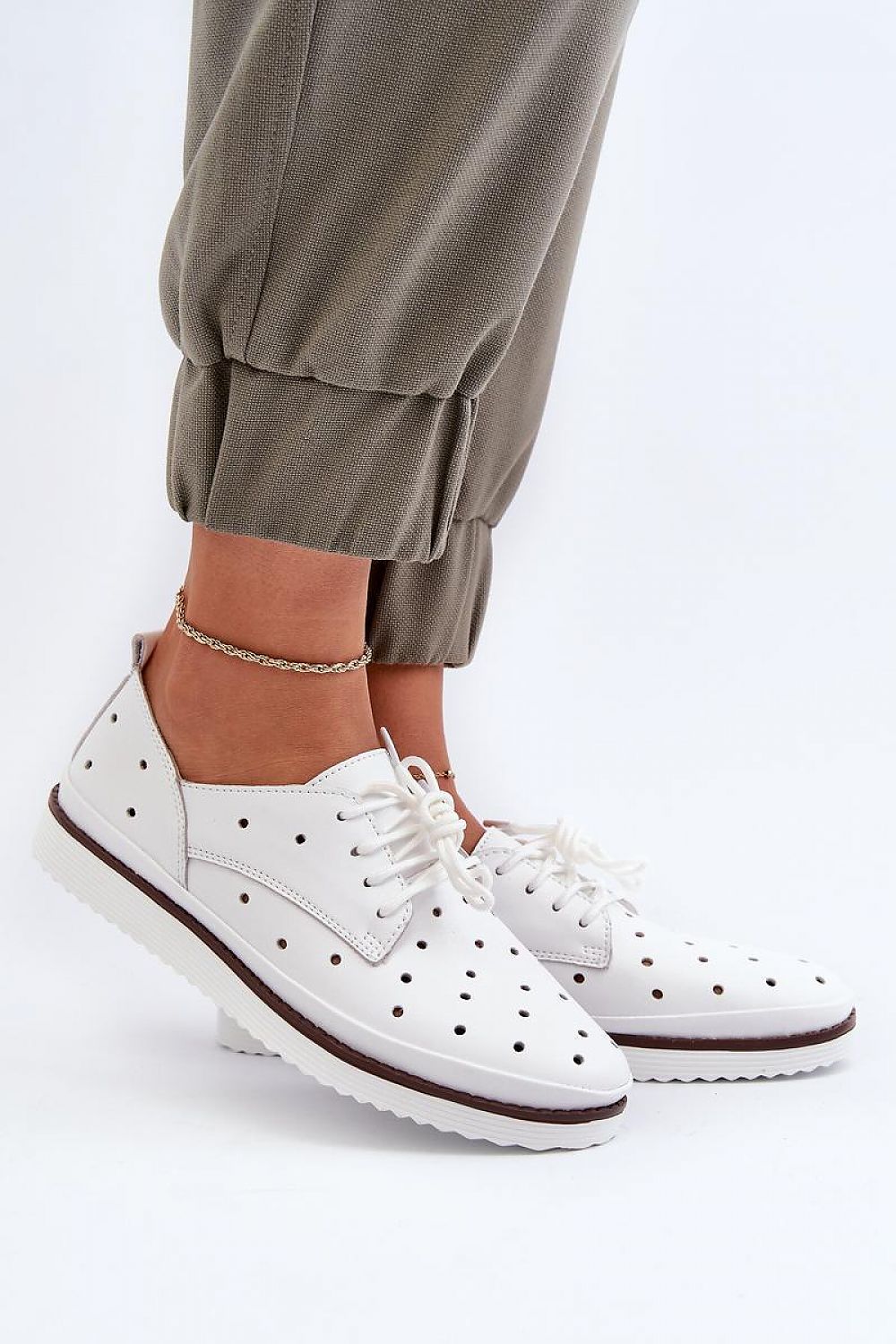 Half shoes model 198019 Step in style