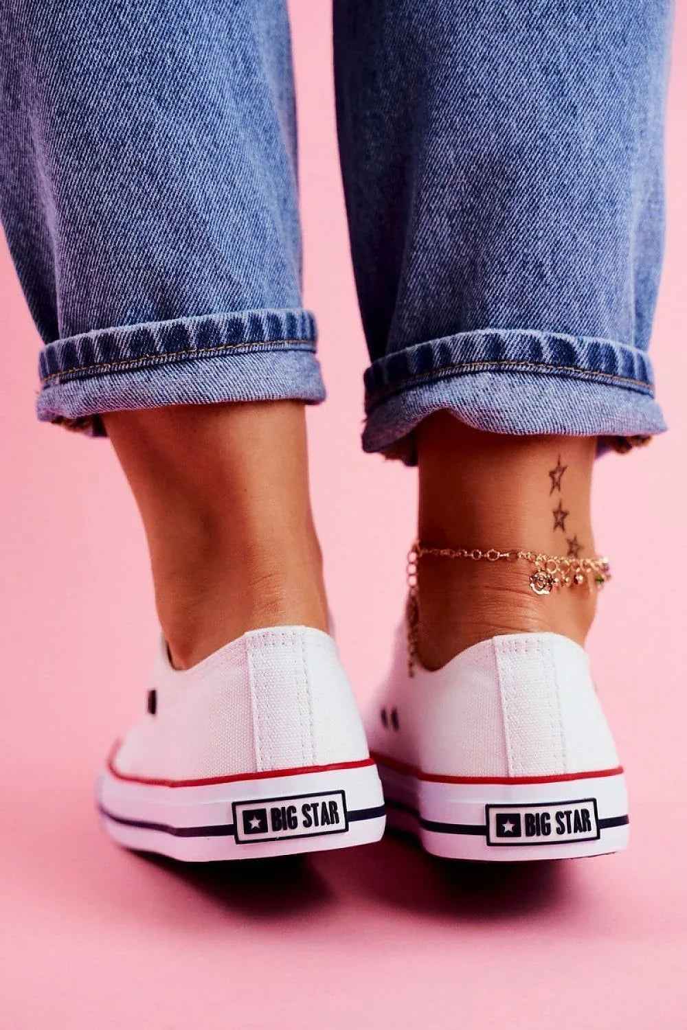 Sneakers Model 192311 Step in style