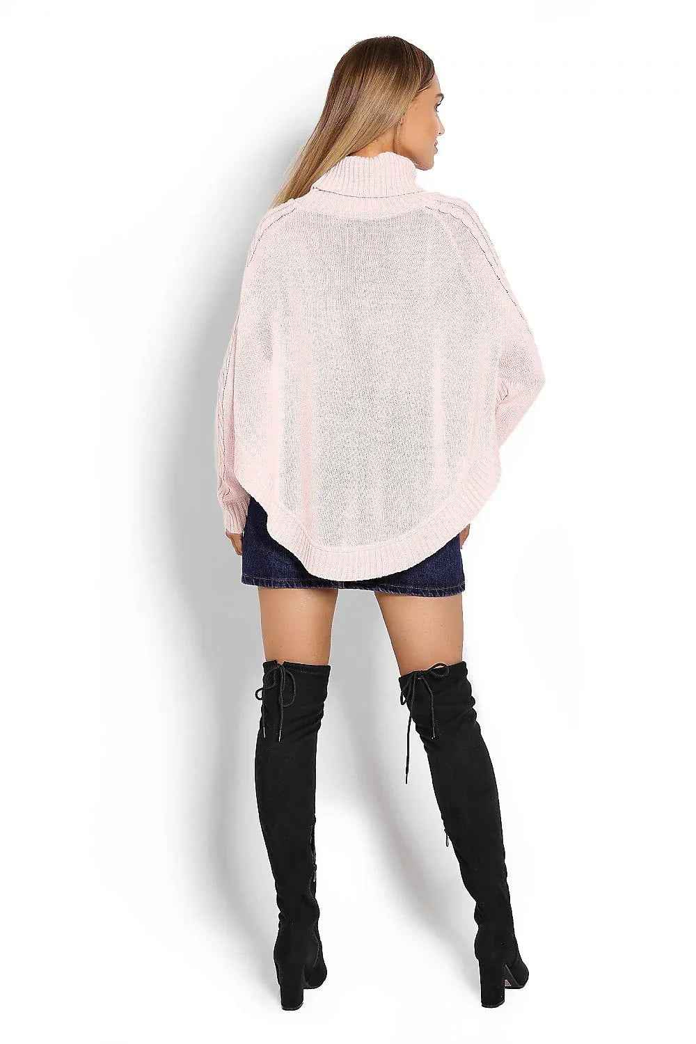 Poncho Model 122917 PeeKaBoo